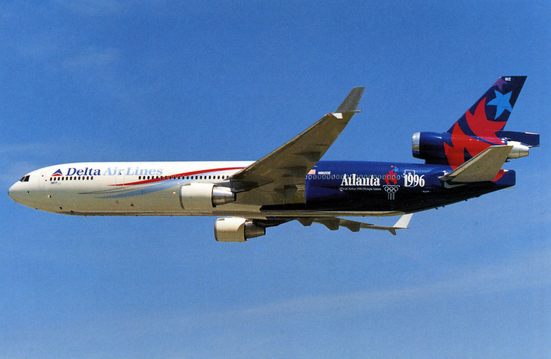 1996 Atlanta Summer Olympics Delta Air Lines Plane on World Globe Pin  