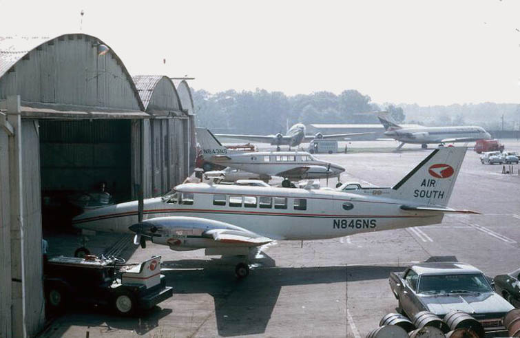 B-99 N846NS Air South