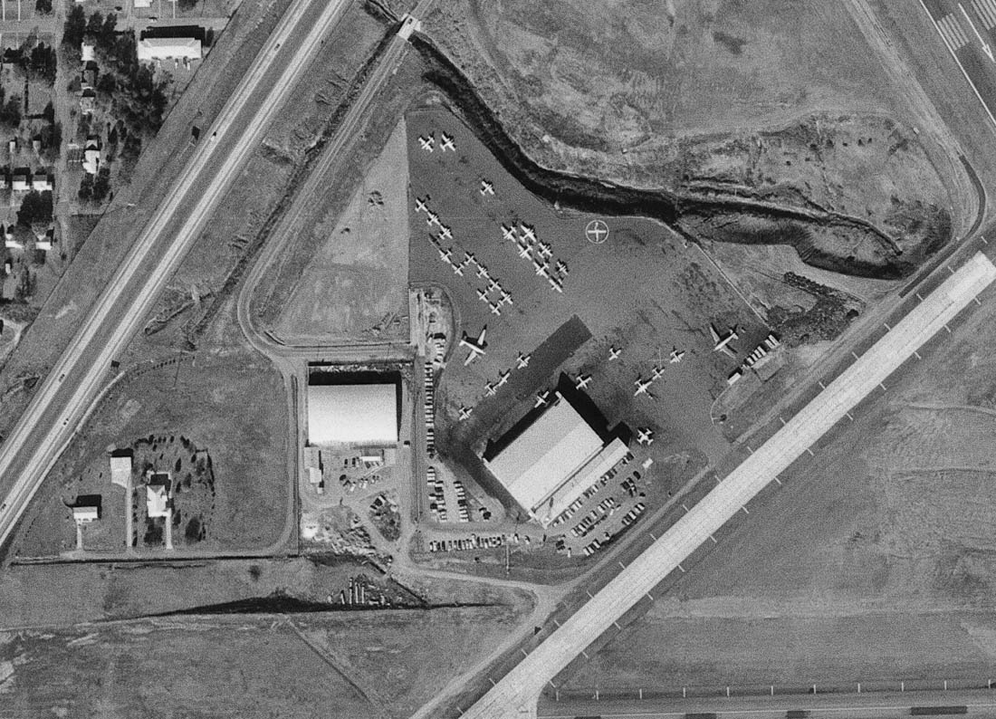 Hangar One aerial photo from 1968.