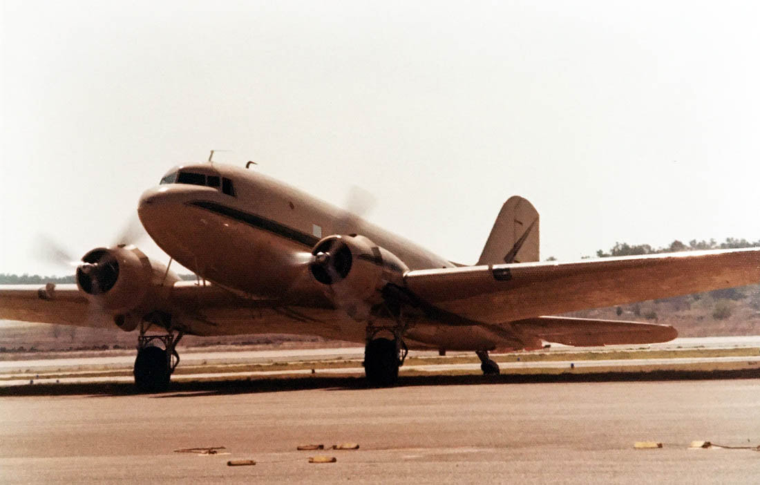 Panhandle Airways DC-3